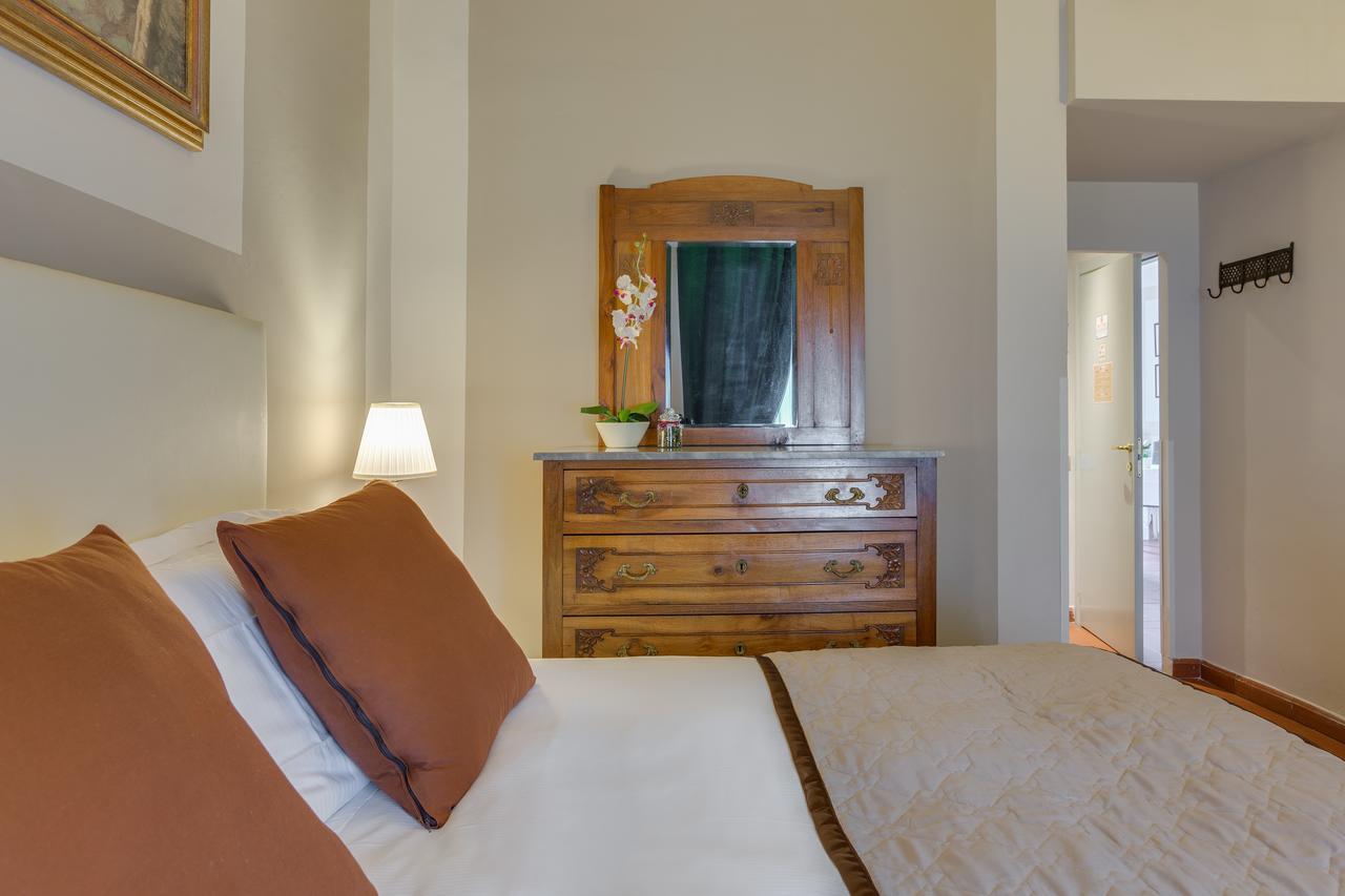 Locanda Dei Guelfi Флоренция Екстериор снимка